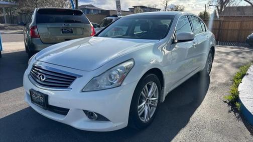 2013 INFINITI G37x Base