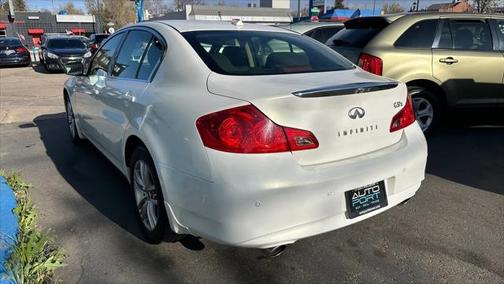 2013 INFINITI G37x Base