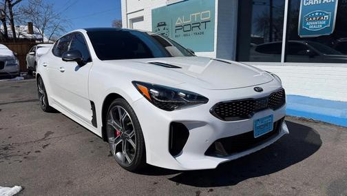 Snow White Pearl 2020 Kia Stinger GT2