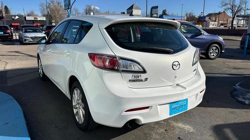 2013 Mazda Mazda3 i Touring