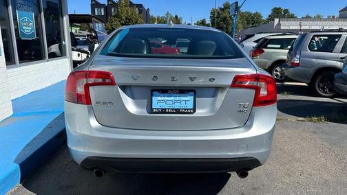 2011 Volvo S60 T6