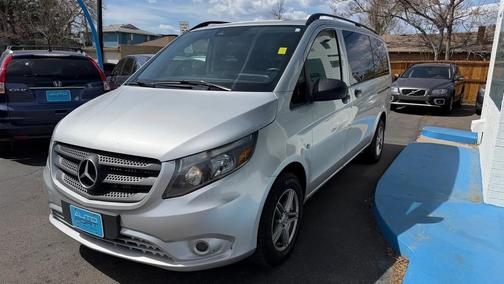 2016 Mercedes-Benz Metris Base