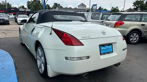 2004 Nissan 350Z Touring