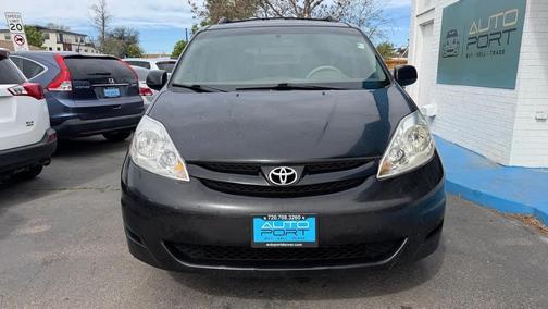 Black 2008 Toyota Sienna