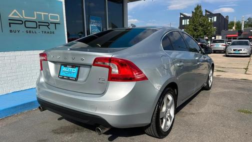 2013 Volvo S60 T5