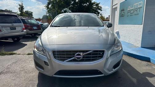 2013 Volvo S60 T5