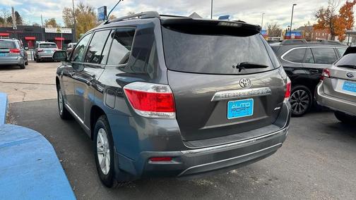 2013 Toyota Highlander Base