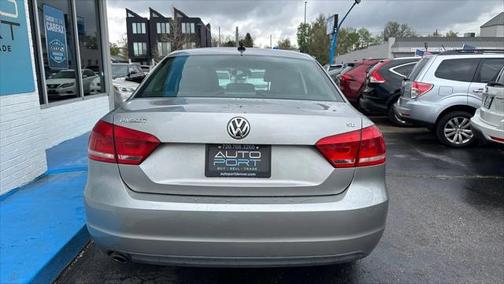 2013 Volkswagen Passat 2.5 SE