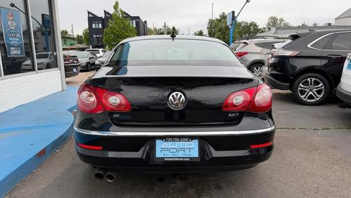 Deep Black Metallic 2010 Volkswagen CC Sport