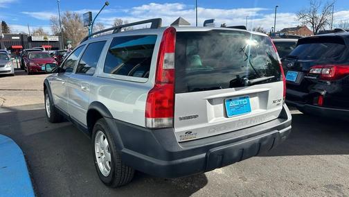 2004 Volvo XC70 2.5T