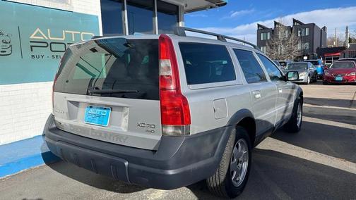 2004 Volvo XC70 2.5T