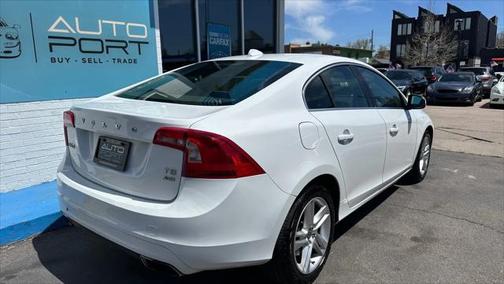2015 Volvo S60 T5 Premier
