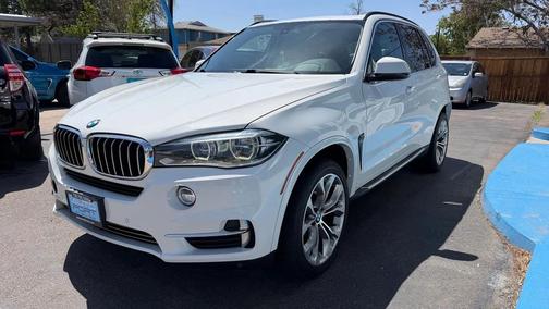 White 2014 BMW X5 xDrive35d