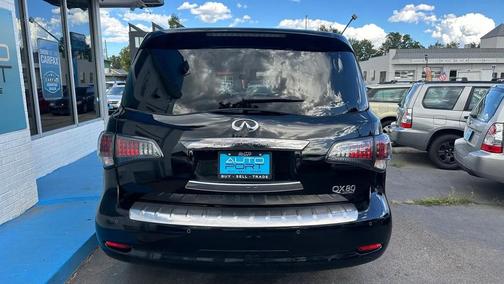 2015 INFINITI QX80 Base