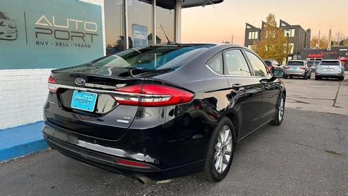 2017 Ford Fusion SE