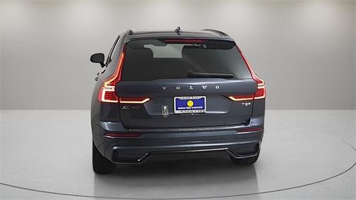 2025 Volvo XC60 Plug-In Hybrid T8 Plus