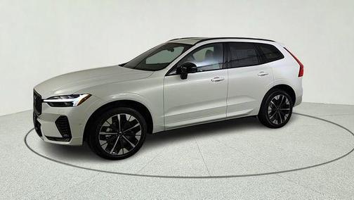 Crystal White 2026 Volvo XC60 B5 Plus