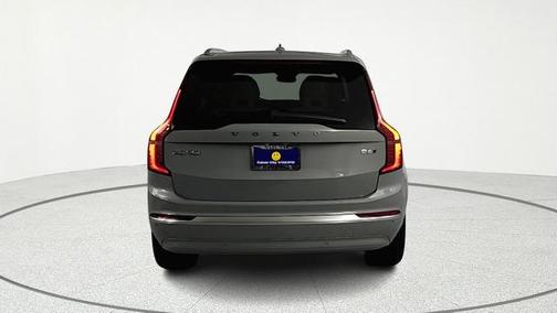 2026 Volvo XC90 B6 Ultra 7-Seater