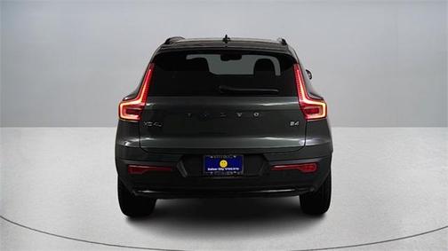 2026 Volvo XC40 B4 Core