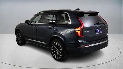 2026 Volvo XC90 B5 Plus 7-Seater