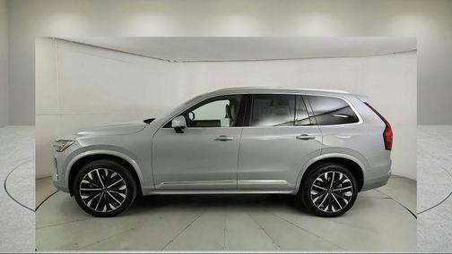 2026 Volvo XC90 B5 Plus 7-Seater