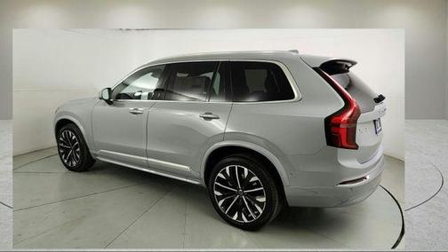 2026 Volvo XC90 B5 Plus 7-Seater