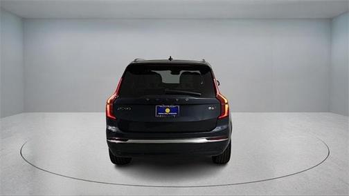 2026 Volvo XC90 B6 Ultra 7-Seater