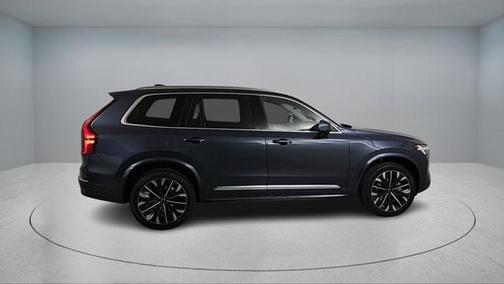2026 Volvo XC90 B6 Ultra 7-Seater