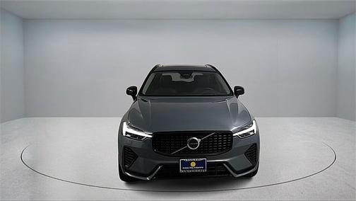 2023 Volvo XC60 Ultimate Dark