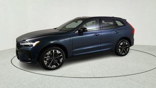 Denim Blue Metallic 2026 Volvo XC60 Plug-In Hybrid T8 Plus