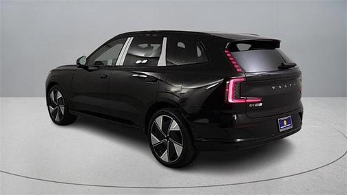2025 Volvo EX90 Twin Motor Performance Ultra 6-Seater