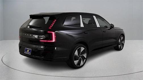 2025 Volvo EX90 Twin Motor Performance Ultra 6-Seater