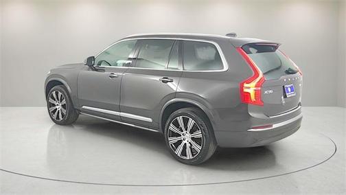 2025 Volvo XC90 B6 Ultra