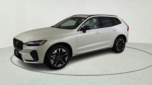 Crystal White 2026 Volvo XC60 B5 Plus