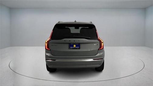 2026 Volvo XC90 B5 Plus 7-Seater