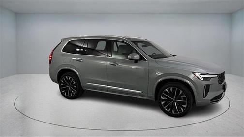 2026 Volvo XC90 B5 Plus 7-Seater