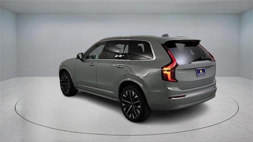 2026 Volvo XC90 B5 Plus 7-Seater