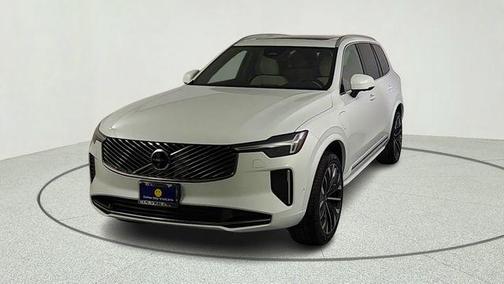 Crystal White Pearl 2026 Volvo XC90 Plug-In Hybrid T8 Plus 6-Seater