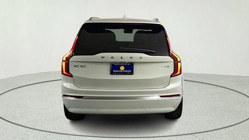 Crystal White Pearl 2026 Volvo XC90 Plug-In Hybrid T8 Plus 7-Seater