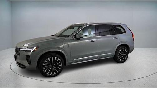 2026 Volvo XC90 Plug-In Hybrid T8 Ultra 7-Seater