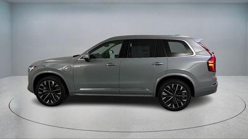 2026 Volvo XC90 Plug-In Hybrid T8 Ultra 7-Seater