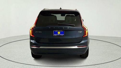 Denim Blue Metallic 2026 Volvo XC90 Plug-In Hybrid T8 Ultra 7-Seater