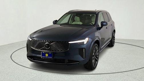 Denim Blue Metallic 2026 Volvo XC90 Plug-In Hybrid T8 Ultra 7-Seater