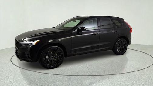 Onyx Black Metallic 2026 Volvo XC60 B5 Ultra Black Edition