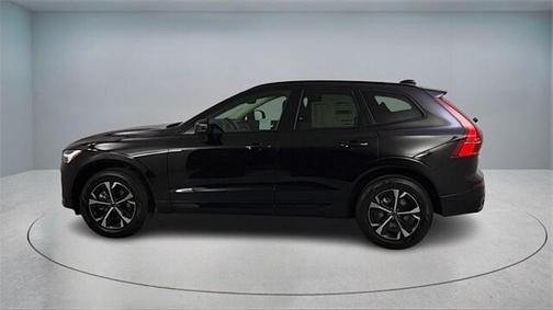 2026 Volvo XC60 B5 Core
