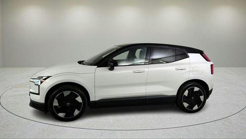Crystal White 2026 Volvo EX30 Twin Motor Plus