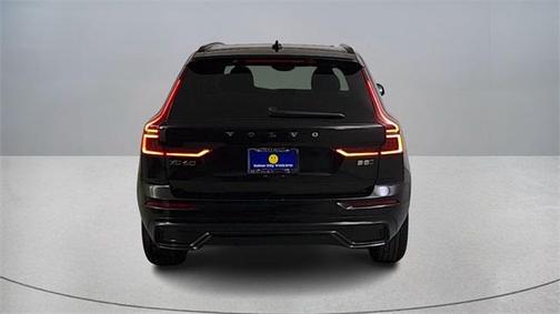 2026 Volvo XC60 B5 Core