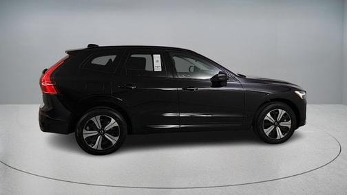 2025 Volvo XC60 Plug-In Hybrid T8 Core