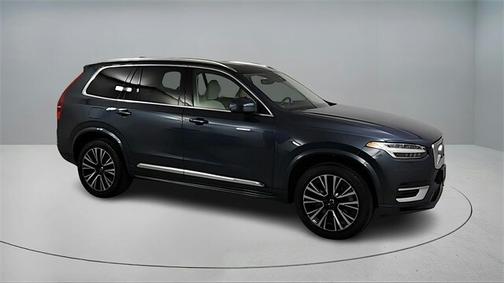2023 Volvo XC90 Recharge Plug-In Hybrid Plus 6-Seater