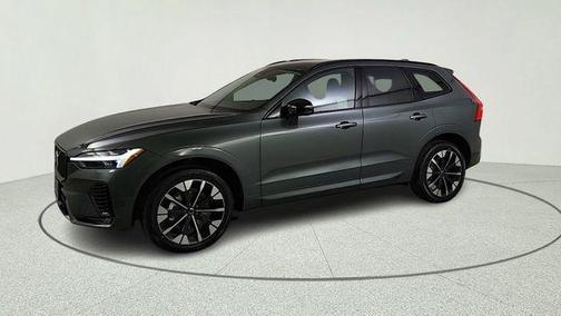 Forest Green 2026 Volvo XC60 B5 Plus